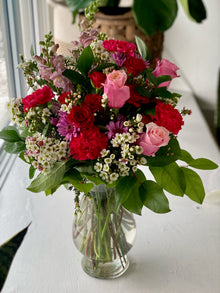  Valentines Day- Vase Arrangement